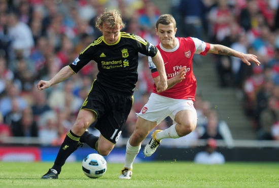 再交学费！榜眼哈珀进攻不在状态 13中3&三分5中1拿8分4板（成长之痛再现！榜眼哈珀进攻低迷，13投3中、三分5投1中仅得8分4板）