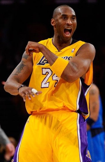 阿隆·戈登：只要约基奇想他可以场均40分 但他太喜欢助攻了（阿隆·戈登：约基奇只要愿意就能场均40分，但他更爱助攻）