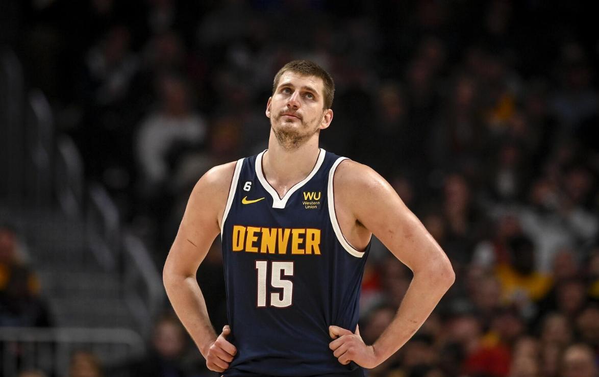 老头儿连续10场联赛踢满90分钟（老头儿已连续10场联赛打满全场）