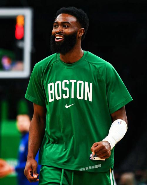 英超赛程提醒：切尔西对阵曼联,（英超焦点战预告：切尔西迎战曼联）