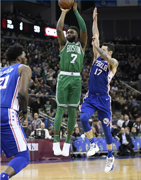 灰熊近9场7胜2负 篮板率、总篮板数、限制对手罚球数皆联盟第一（灰熊最近9战7胜2负，篮板率与总篮板、限制对手罚球次数均居联盟第一）