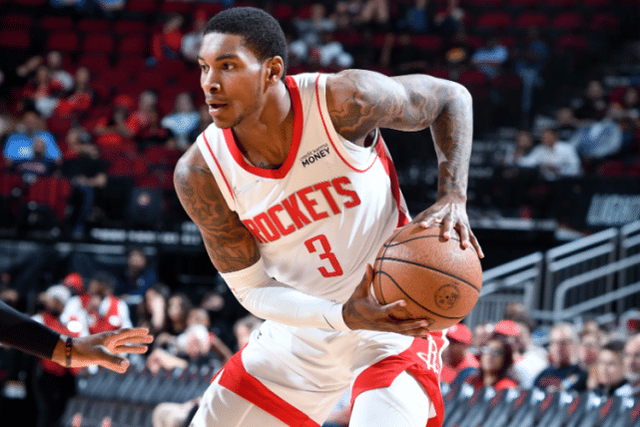 深圳VS四川前瞻：深圳土炮当家，四川全败+刷新下限沦鱼腩（深圳VS四川前瞻：深圳本土核心挑大梁，四川全败刷新底线沦为弱旅）