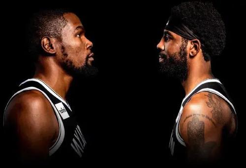 贝纳蒂亚：除了德布劳内，夏窗我们还联系过韦斯利-福法纳（贝纳蒂亚：夏窗除德布劳内外，我们也曾接触韦斯利-福法纳）